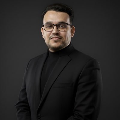 ameeromar_1997's profile picture. أشعر وكأنني ديوان بانتظار الطباعة!