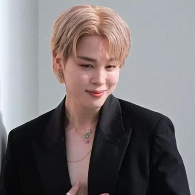 mireya_sai90302's profile picture. 