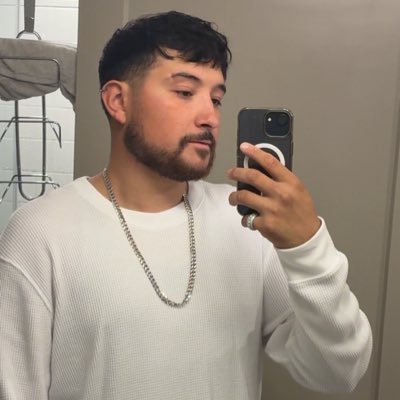 internetmoso's profile picture. Not a capper I just bet a lot.