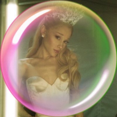 WANDASW0RLD's profile picture. STREAM ETERNAL SUNSHINE DELUXE