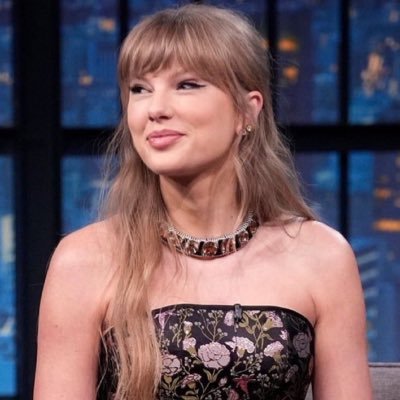 TSwiftGains13's profile picture. Old Habits Die Screaming 🤍