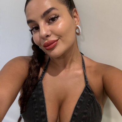 _areslove's profile picture. 20 | your new obsession - subscribe to my OF & let’s get to know each other 🍓