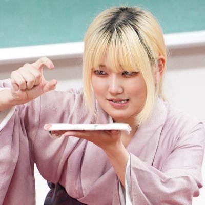 nyt_m0m0's profile picture. 芸大落研1回生🍑浪遊亭桃花（ももは）←覚えて 今