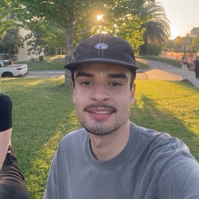 offlineprostres's profile picture. 