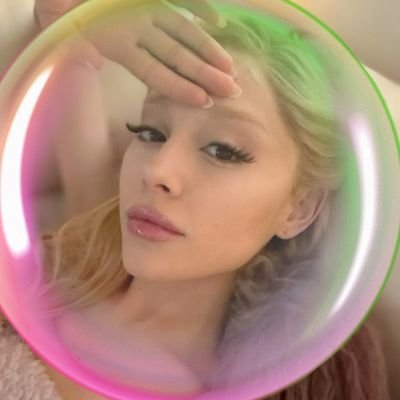 Axel_moriarty's profile picture. raindrops (an angel cried)