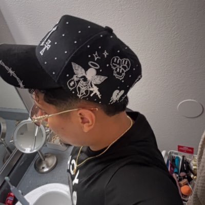 Approxium's profile picture. 