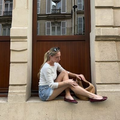 carolsaulo's profile picture. Stay busy, stay focused, stay hungry
