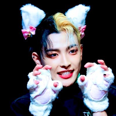 S00BIED00's profile picture. ✎﹏𝕤𝕙𝕖’𝕤 𝕘𝕠𝕥 𝕒 𝕓𝕠𝕠𝕜 𝕗𝕠𝕣 𝕖𝕧𝕖𝕣𝕪 𝕤𝕚𝕥𝕦𝕒𝕥𝕚𝕠𝕟﹏﹏