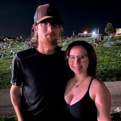LindsayJal97786's profile picture. 