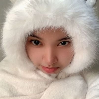 Pinguinkaknuy_'s profile picture. Pm harga murah