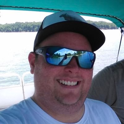 duntduntaduh's profile picture. Tech Support. Dad. Bad Christian. Classical Liberal.