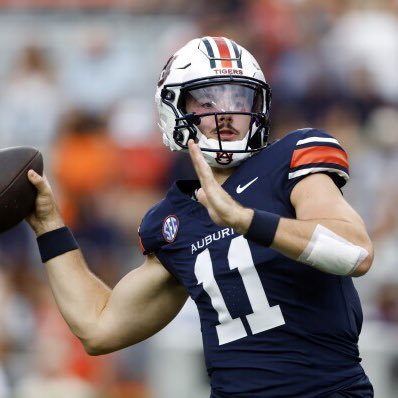 WAREAGLE1312846's profile picture. 