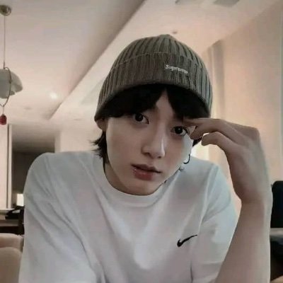 jeonjungko85's profile picture. 