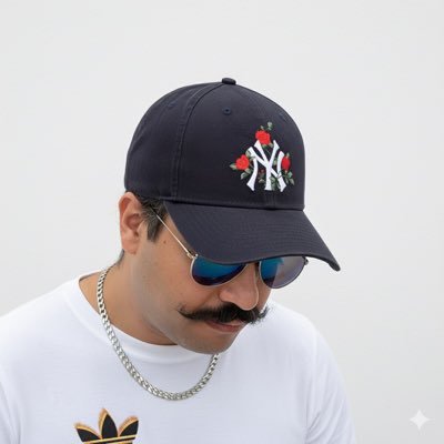 WilmerOgaz's profile picture. Me gusta más el gin que el gym. Soy bi, me gustan los billetes. No sé dar lo que recibo, doy lo que siento.
