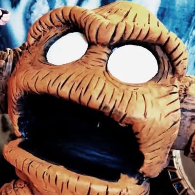 panlives's profile picture. 