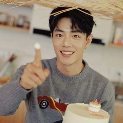 SujinKim0516's profile picture. 성인