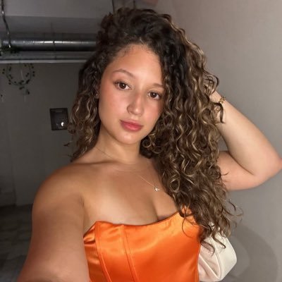 danpaulaa's profile picture. 