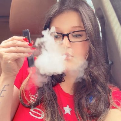 StonerVicc's profile picture. stoner gamer