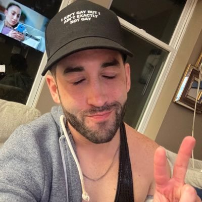 RllyCoolAndNice's profile picture. hello my people 😎✌🏼 Putting my thoughts into words.