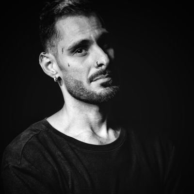 andrehfrs's profile picture. ✏️ Designer
🎵 Apreciador de boas músicas
🍏 Vegetariano
♑ Capricorniano
🎮 Gamer de PlayStation @dr4n3-r
🐈 Amante de gatos