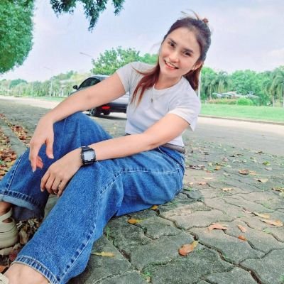 nadarin19's profile picture. 