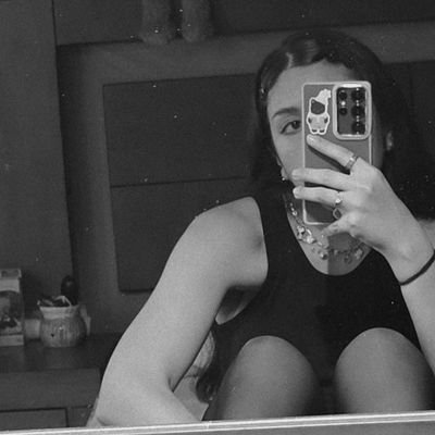 fxrngxz's profile picture. 