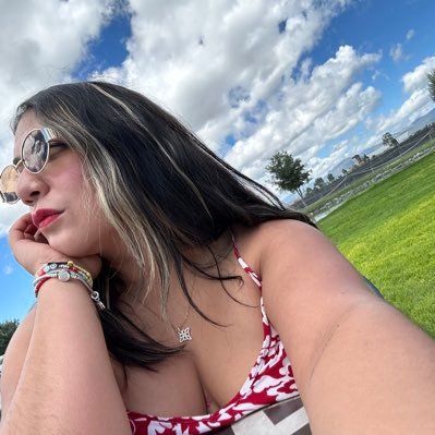 dosisdevinito's profile picture. 