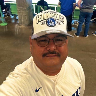 TheMMAfoo's profile picture. Muay Thai Lover/MMA Enthusiast/Ex-Fighter/Combat Sports is life. Thoughts are my own. 🇲🇽 🇺🇸 ZERO MIEDO