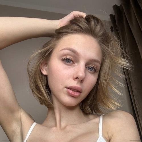 VibrantAlp74907's profile picture. Inno look, naughty vibe 👀 Not all is here 😈 👇 check link