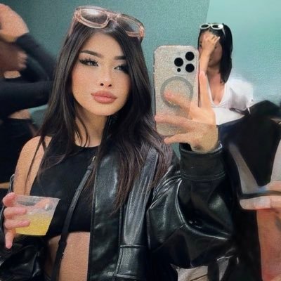 @_wolfmoxie