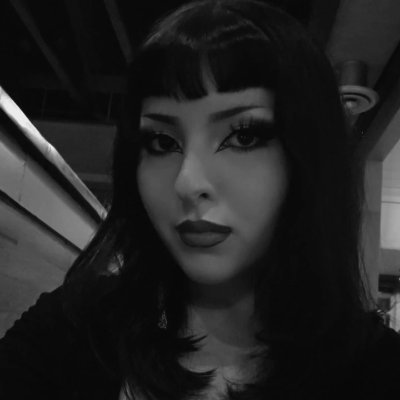 erinaegonzalez's profile picture. clinically annoyed
