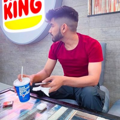 preetdhillon201's profile picture. 