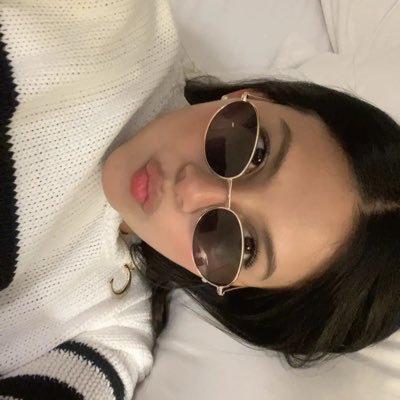 cassharonn's profile picture. 