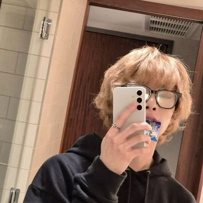 exynuj's profile picture. skz, p!h, enha, xtx nsfw🔞 block if uncomfortable
j3ongch@n centric!