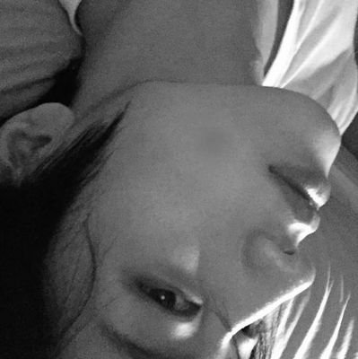 eclipsegher's profile picture. ¿Sabes el significado de la palabra mortal? Significa nacido para morir: Significa merecer la muerte