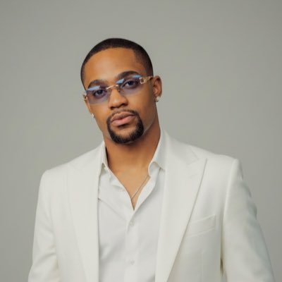 LaelOgori's profile picture. 