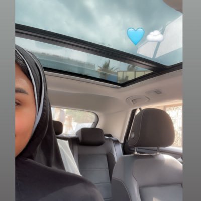 UM_990's profile picture. ﴿لَا تَدْرِي لَعَلَّ اللَّهَ يُحْدِثُ بَعْدَ ذَٰلِكَ أَمْرًا﴾  ♥️..- SCM⛓️ || اللهم اغفر لأبي حبيبي و اجمعني به في جنتك ..🤍
