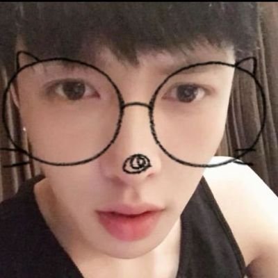 jjj1913786's profile picture. 