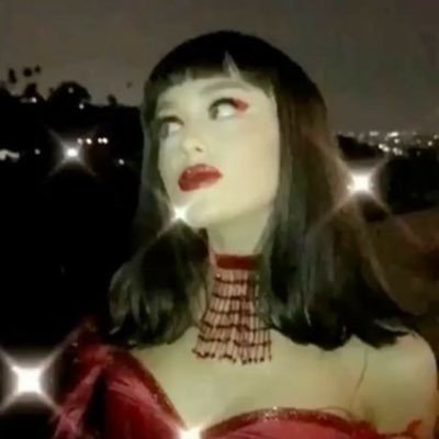 🕯️🔮