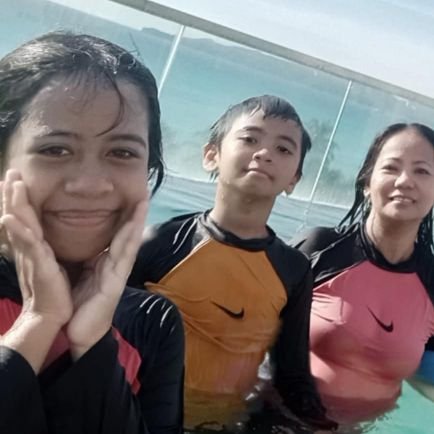 geraldine_ao's profile picture. I am not Lucky.
I am Blessed!  
#BNB #XRP 6️⃣5️⃣🎹