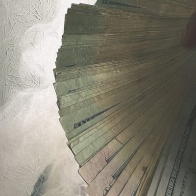 yungmo10_'s profile picture. 