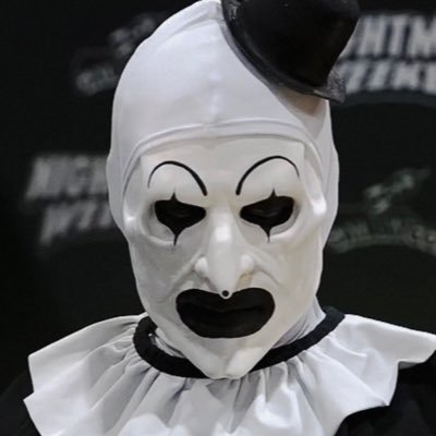 wh0ooami's profile picture. Money talk first