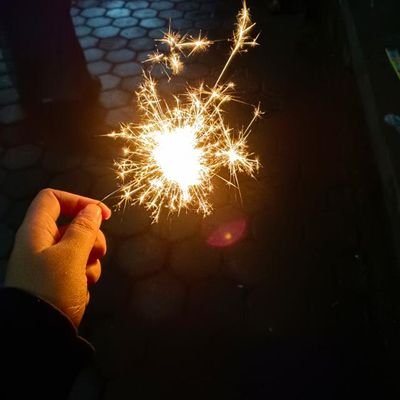 arcellavionne's profile picture. 23 y.o/ my grammar is a mess but yeah who cares it's my 3rd language okay/mostly rants/ any kind of queer-phobic DNI