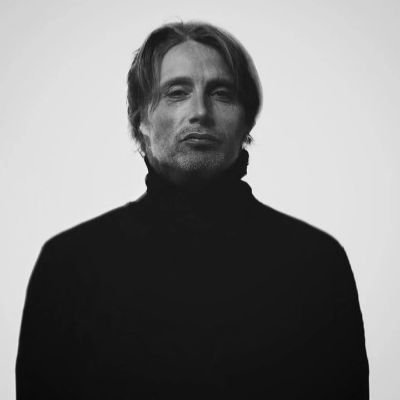 Musashi_iq's profile picture. Iraq - Baghdad 🇮🇶❤️
اهتماماتي - عالم الالعاب 🎮 - مسلسلات و افلام 🎭 - كومكس (انميشن)ومانجا(انمي) 🌸 - موسيقى 🎧 - وبعض من سياسه 🌐 - ميمز 🤡