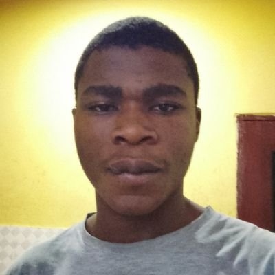 favoursamuel25's profile picture. honest and a guy of his word