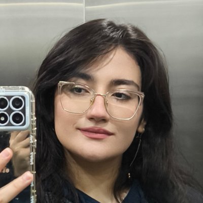Zizi_shok's profile picture. اکانت قبلی پرید لطفا اینجا هم انداره اون اکانت دوسم داشته باشید 🎀💖