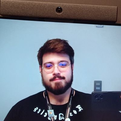 Bernassis's profile picture. Goiano em solo paulista, sempre que possível curtindo shows da Rachel Reis, zoando filas no metrô e sonhando com uma viagem solo!    ☀️♈ 🌕♒ 💹♎ 🏳️‍🌈