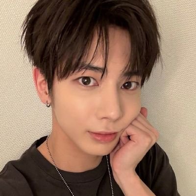 Let's move on to tomorrow together                                           
☆• ot5 ningdungie/solomon • infp • btxt atz+