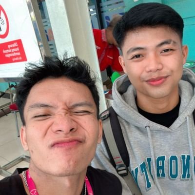 Ngestalk ny dah sampe sini aja 🙂
