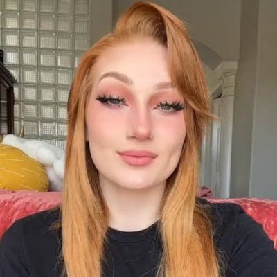 Sabrina37360711's profile picture. 